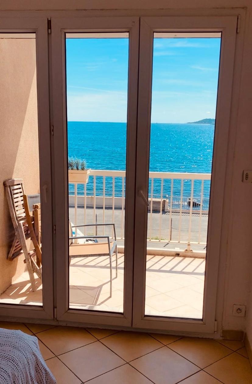 Le Latania Apartment แซ็งต์-แมกซีม ภายนอก รูปภาพ